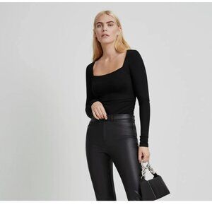 Marcella NYC black carmine rushed side top large